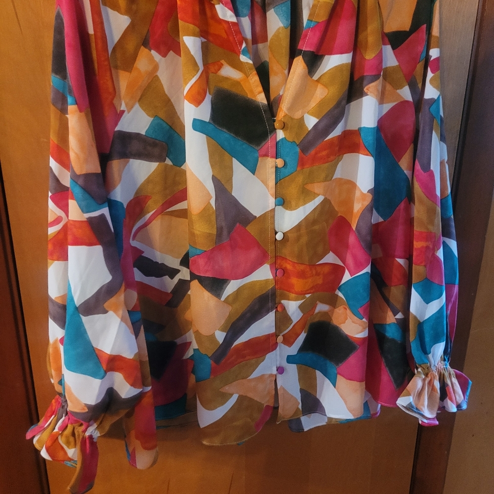 Entro Abstract Print Button-Down Balloon Sleeve T… - image 3